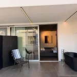 Mari Luxury And Гостевой дом 4*