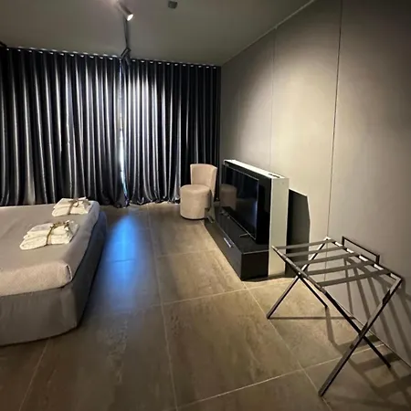 Mari Luxury And Maison d'hôtes