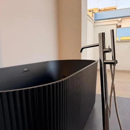 بيت ضيافة Mari Luxury And 4*