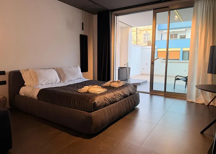 Mari Luxury And